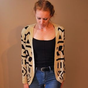 Women's Tan & Black Paterned Cardigan